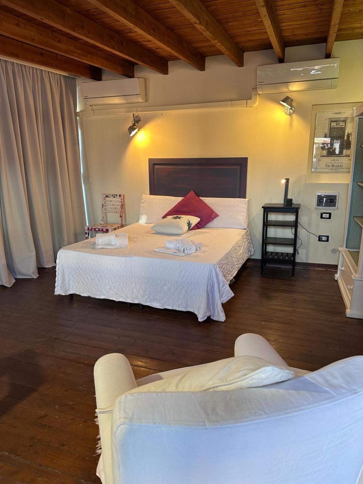 Relax House 14 Villa คาตาเนีย ภายนอก รูปภาพ